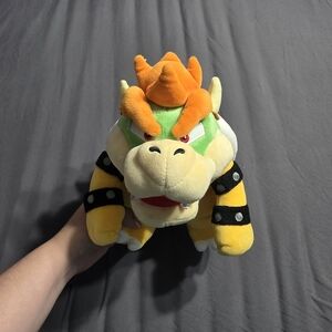 Nintendo Super Mario Brothers 10” Bowser Plush 2017 Stuffed Animal